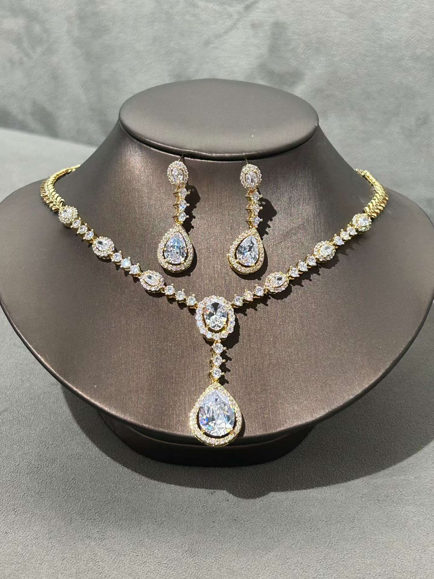 2pcs Zirconia Jewelry Set