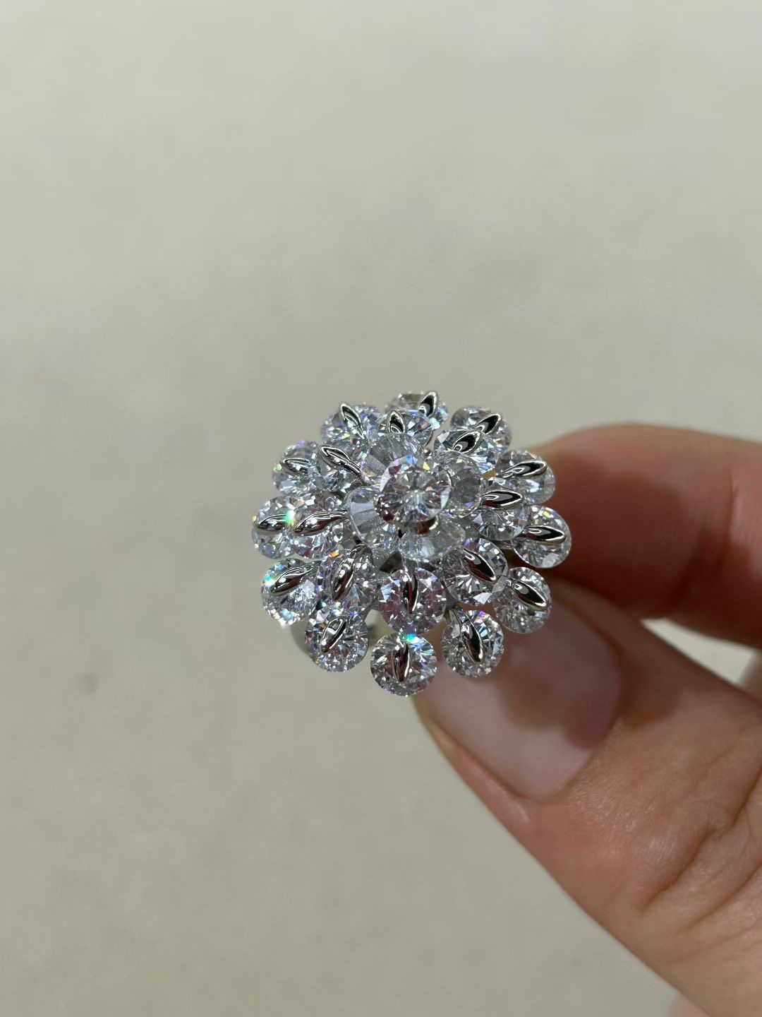 Beautiful Zirconia Ring